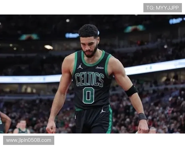 绿军16分逆转老鹰 塔图姆普里查德双核发力 绿军16分逆转老鹰 塔图姆普里查德双核发力